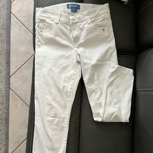 Democracy AbSolution ankle length white jeans